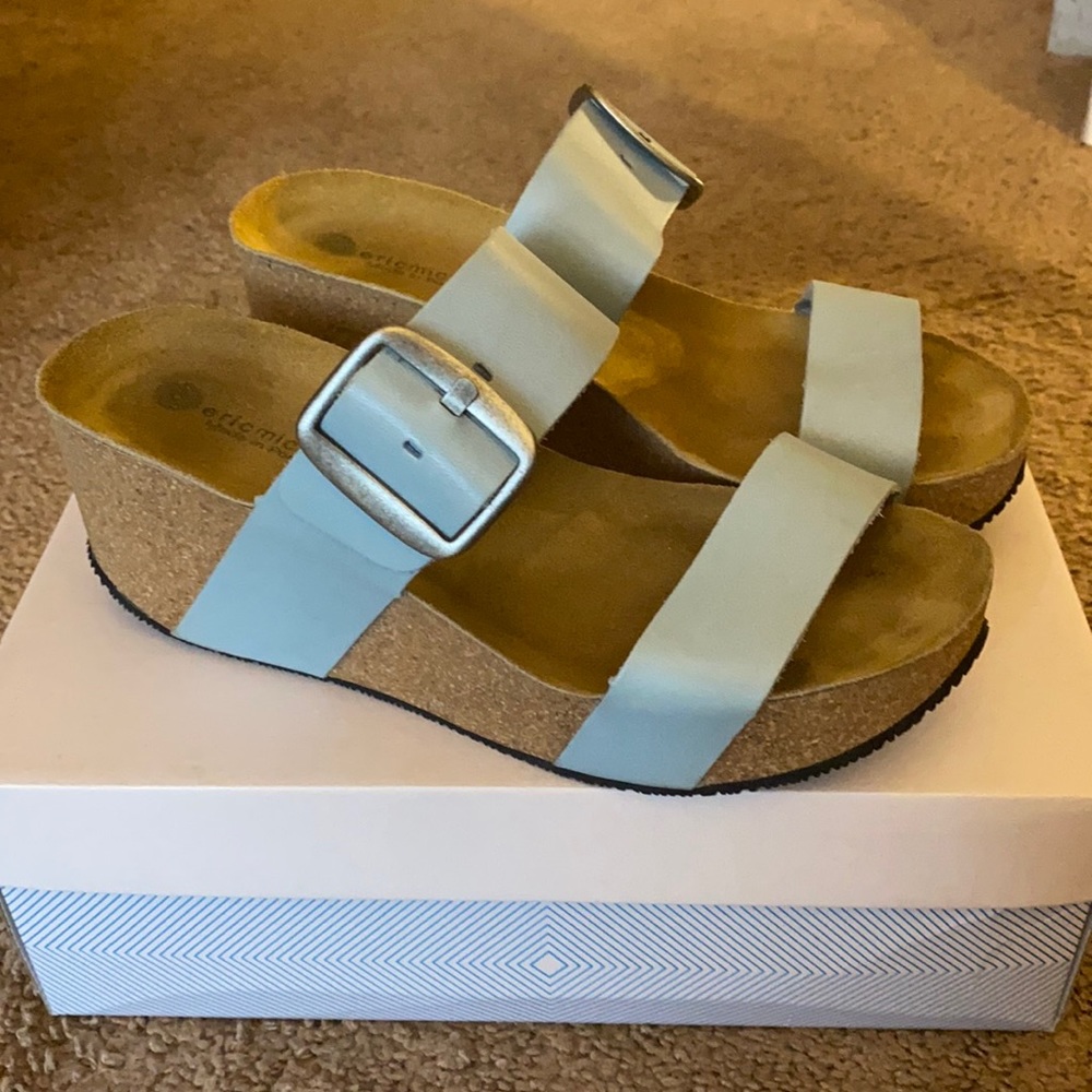 Women’s Eric Micheal Izzy sandals